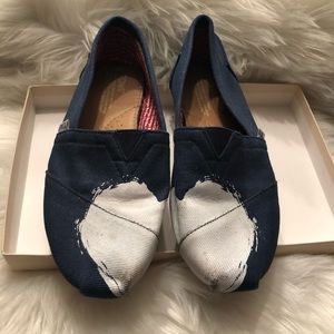 Blue And White Canvas Toms